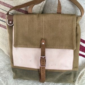 Canvas Crossbody Bag * Pockets Galore